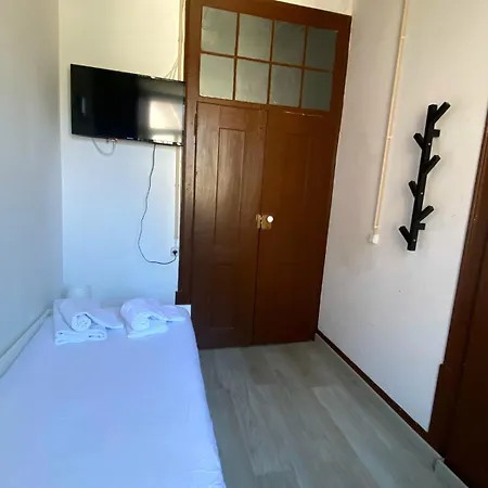 Private 103 In Da Fonte Хостел Фигейра-да-Фош